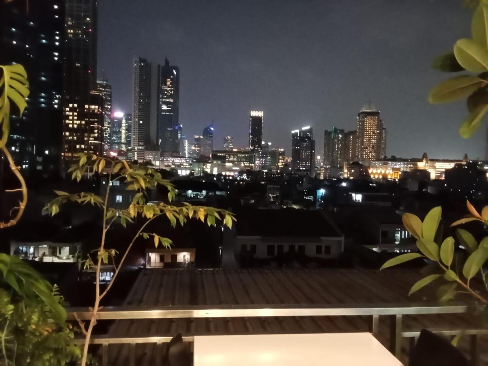 Multi 88 Syariah Hotel Jakarta Exterior photo