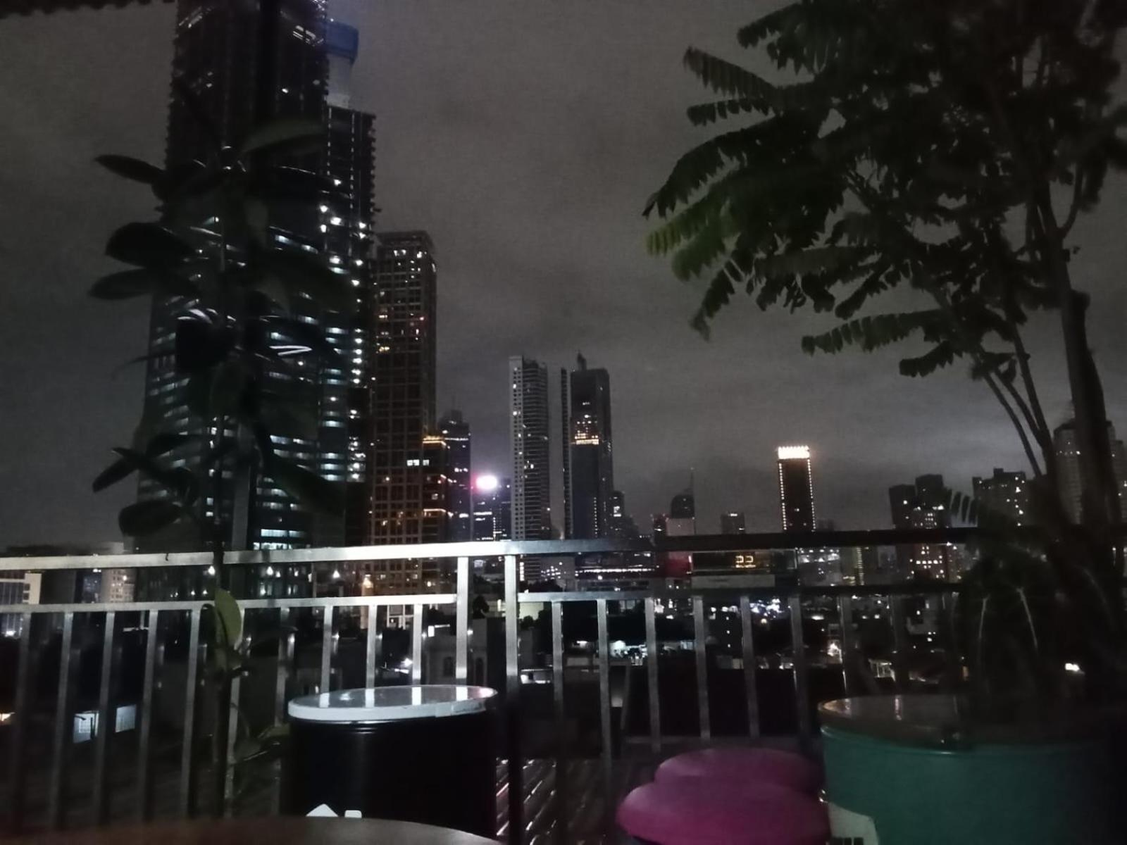 Multi 88 Syariah Hotel Jakarta Exterior photo
